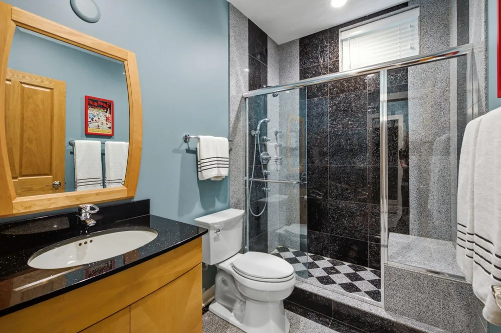 51108 Lake Park Drive New Buffalo, MI 49117