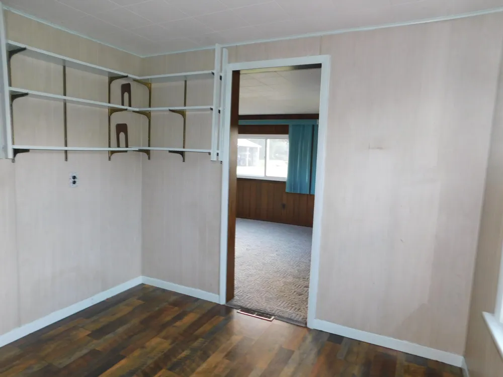 489 S Catalpa Avenue White Cloud, MI 49349