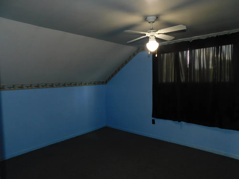 489 S Catalpa Avenue White Cloud, MI 49349