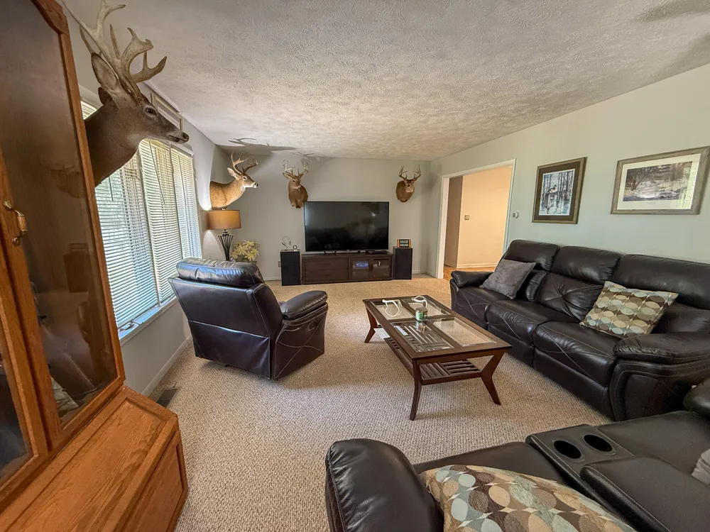7017 Elm Avenue Newaygo, MI 49337