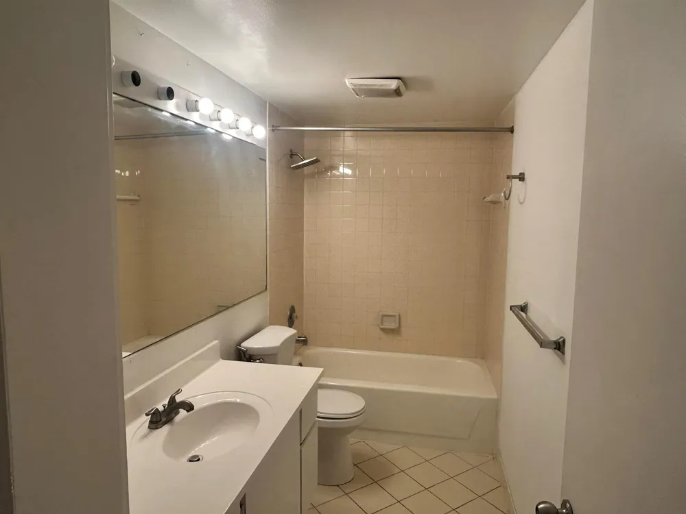 804 BLUE RIDGE CIRCLE West Palm Beach, FL 33409