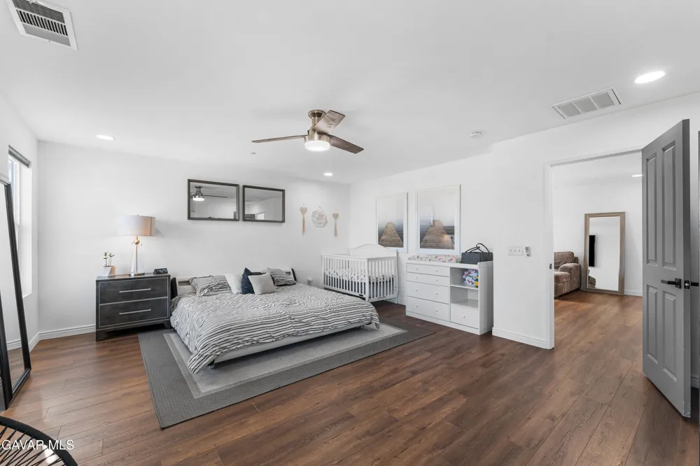 3550 Topaz Lane Lancaster, CA 93535