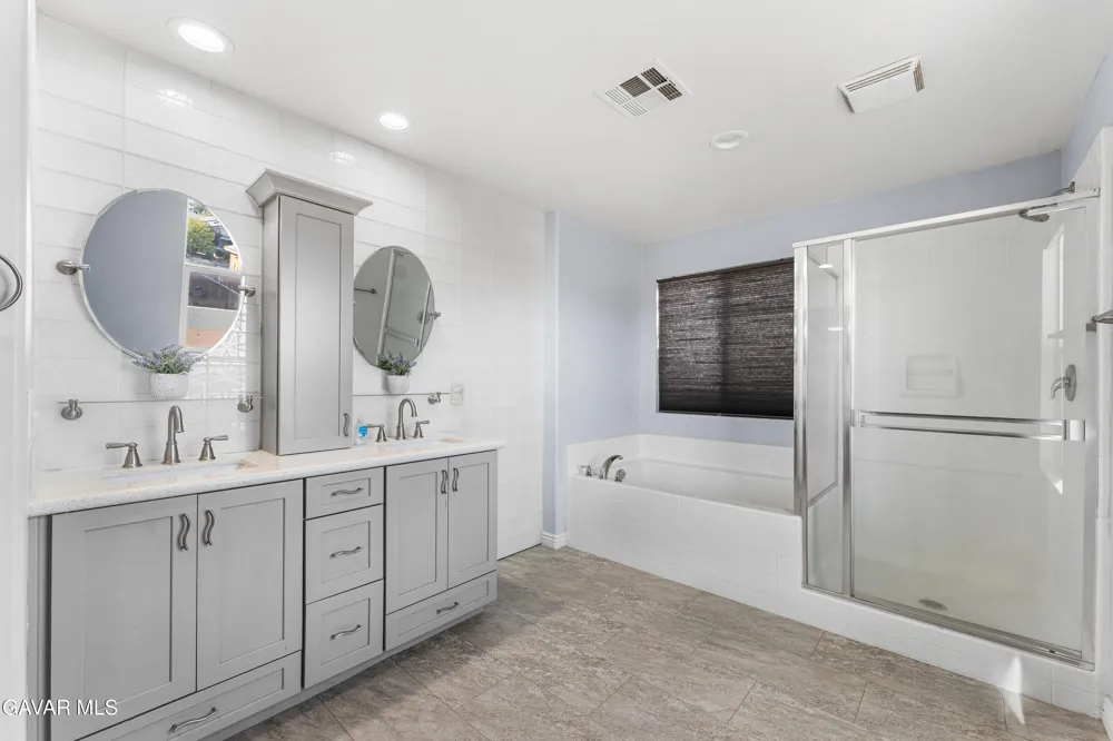 3550 Topaz Lane Lancaster, CA 93535