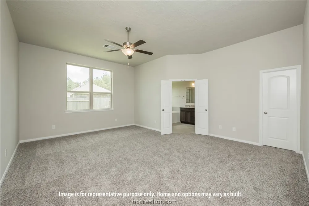 7805 Leadtree Drive Navasota, TX 77868