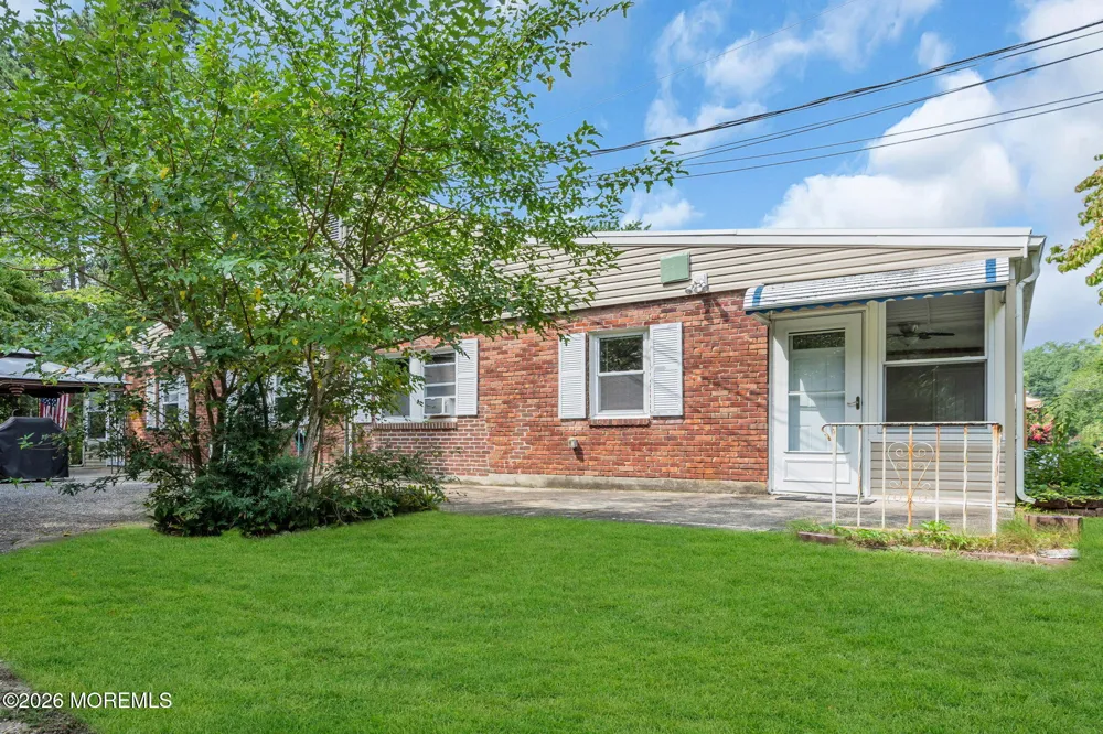6 Beech Street Toms River, NJ 08757