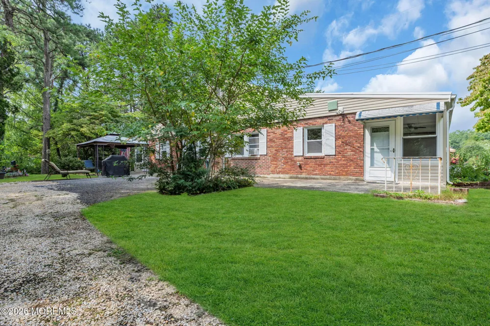 6 Beech Street Toms River, NJ 08757