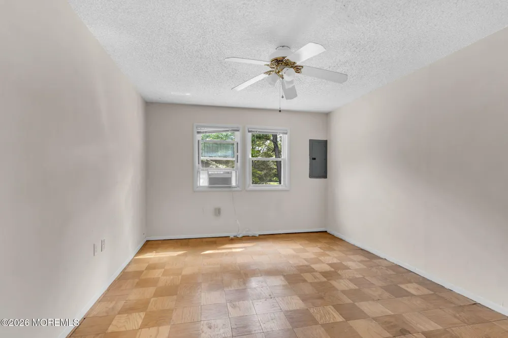 6 Beech Street Toms River, NJ 08757