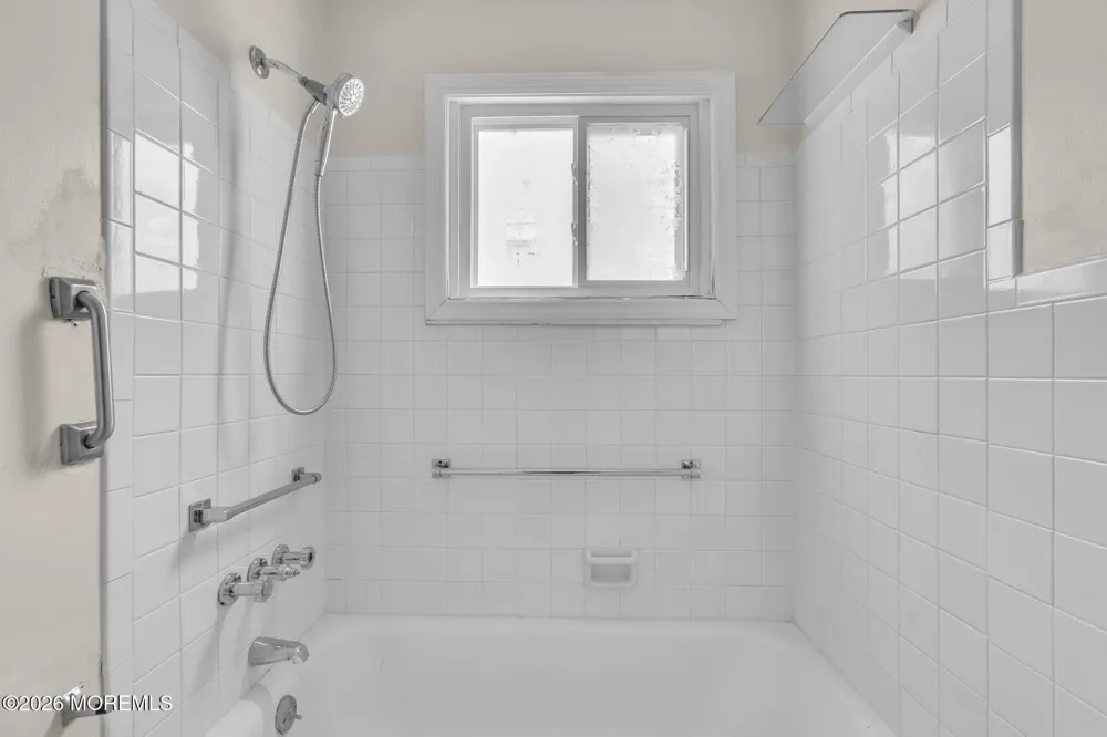 6 Beech Street Toms River, NJ 08757