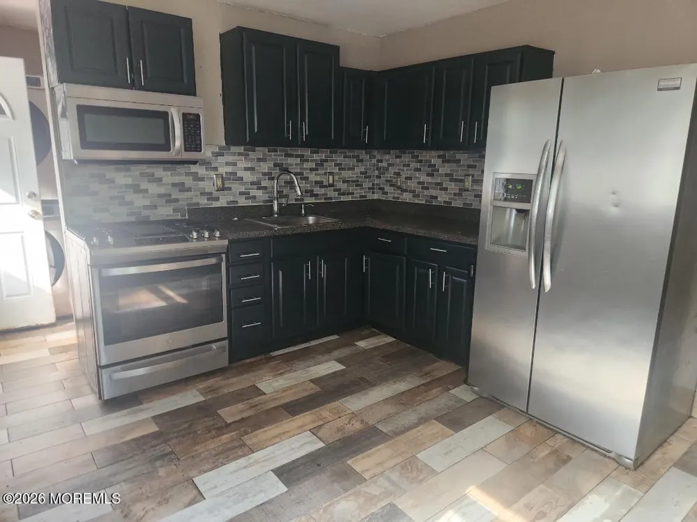 321 Lake Champlain Drive Little Egg Harbor, NJ 08087