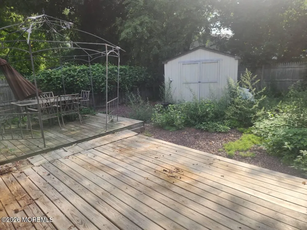 321 Lake Champlain Drive Little Egg Harbor, NJ 08087