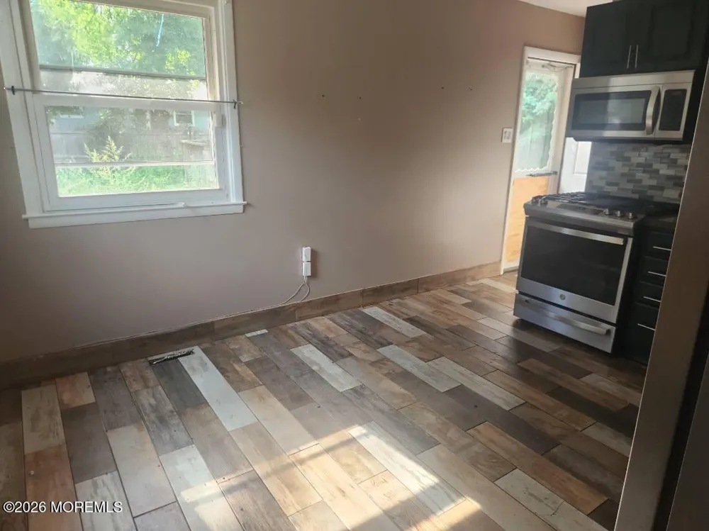 321 Lake Champlain Drive Little Egg Harbor, NJ 08087