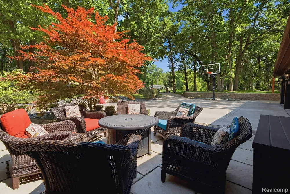1258 Priscilla Lane Rochester Hills City, MI 48309