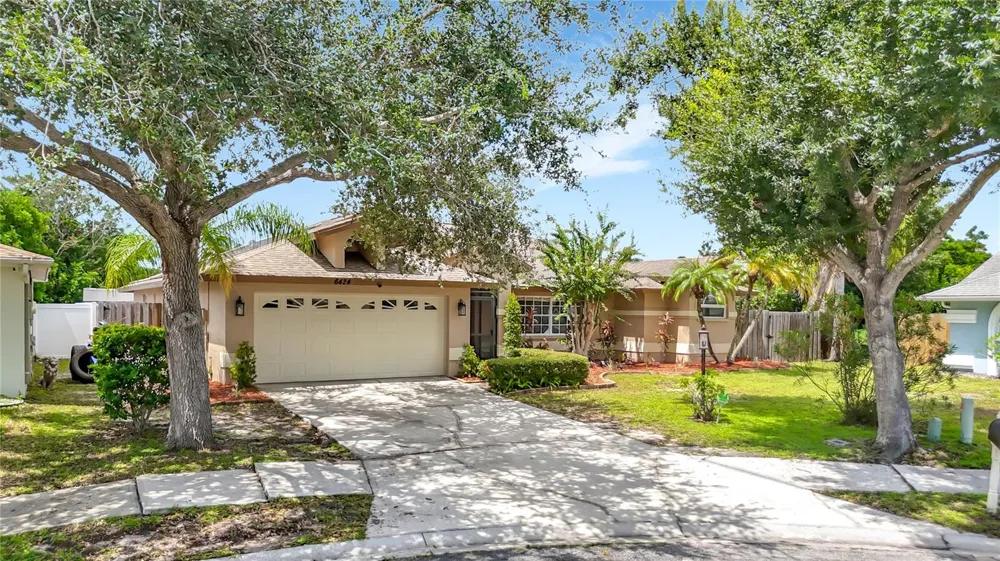 6424 EASY GOER COURT Sarasota, FL 34240