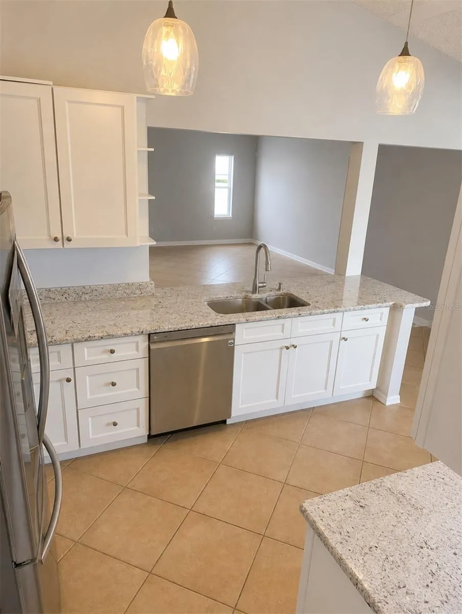 6424 EASY GOER COURT Sarasota, FL 34240