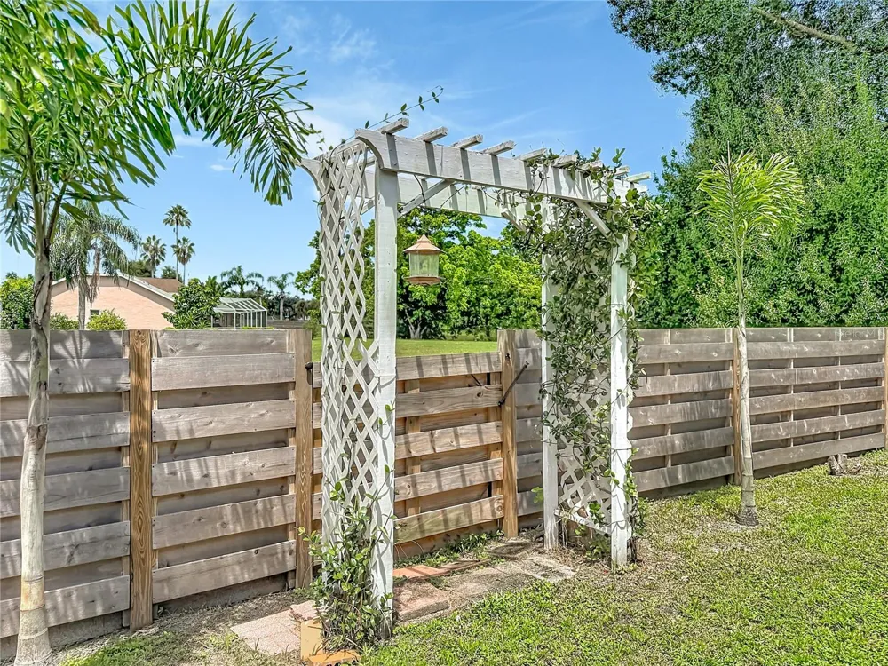 6424 EASY GOER COURT Sarasota, FL 34240