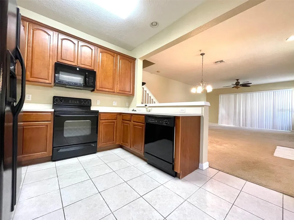 3602 SHALLOT DRIVE #106 Orlando, FL 32835