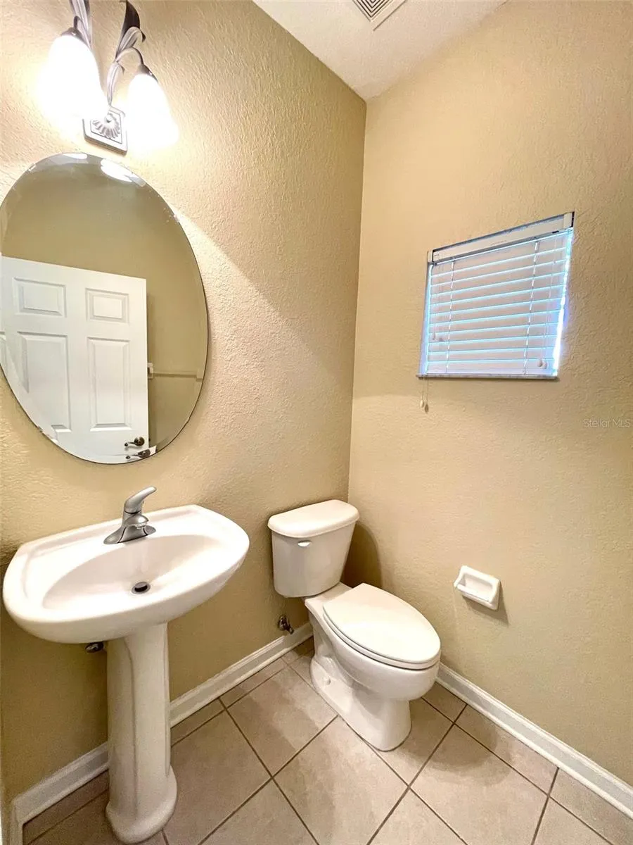 3602 SHALLOT DRIVE #106 Orlando, FL 32835