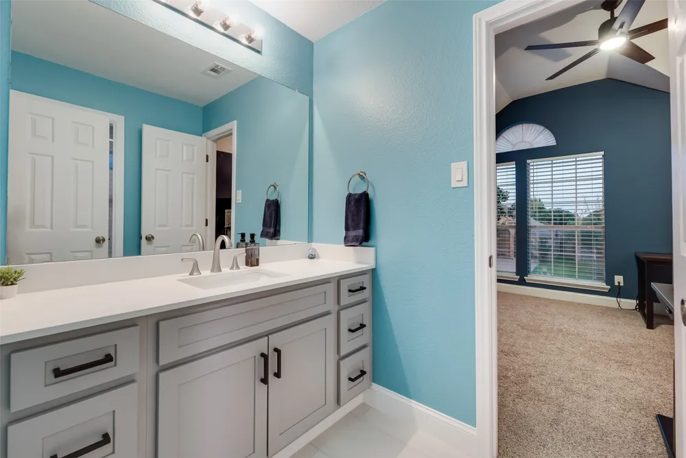 11709 Pheasant Creek Drive Fort Worth, TX 76244
