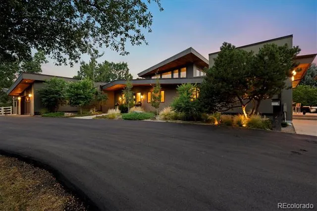 26 Cherry Lane Drive Cherry Hills Village, CO 80113
