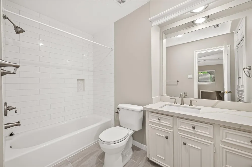 1122 Daria Drive Houston, TX 77079