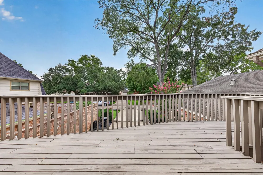 1122 Daria Drive Houston, TX 77079