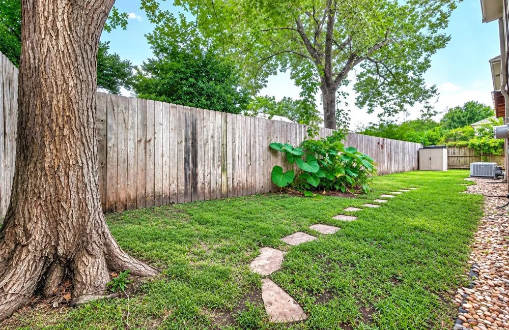 1122 Daria Drive Houston, TX 77079