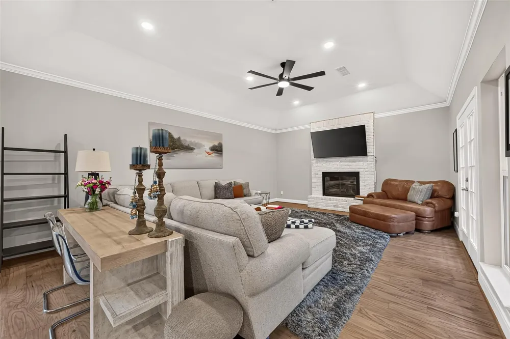 1122 Daria Drive Houston, TX 77079