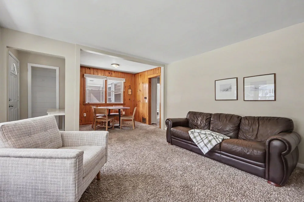832 Jefferson Street Lowell, MI 49331