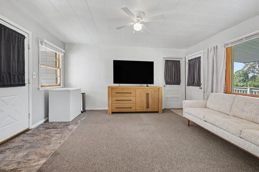 832 Jefferson Street Lowell, MI 49331