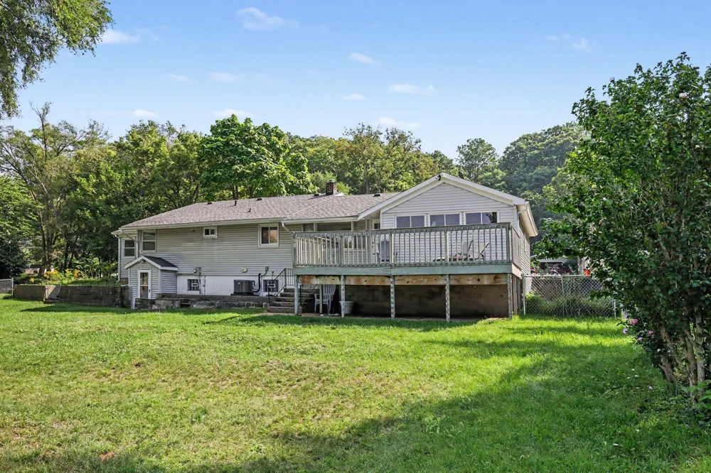 832 Jefferson Street Lowell, MI 49331