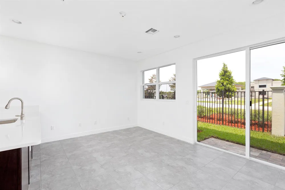 6954 PINES CIRCLE #51 Coconut Creek, FL 33073