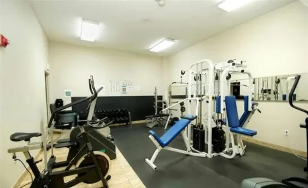 2900 NW 46TH AVENUE #105 Lauderdale Lakes, FL 33313