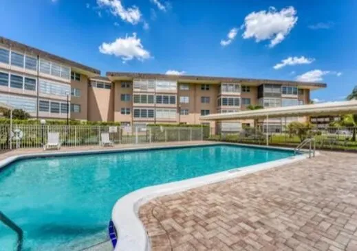 2900 NW 46TH AVENUE #105 Lauderdale Lakes, FL 33313