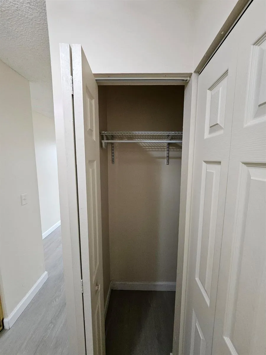 2900 NW 46TH AVENUE #105 Lauderdale Lakes, FL 33313