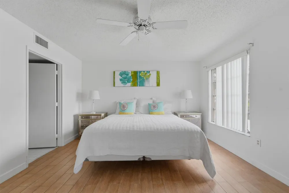 6093 POINTE REGAL CIRCLE #209 Delray Beach, FL 33484