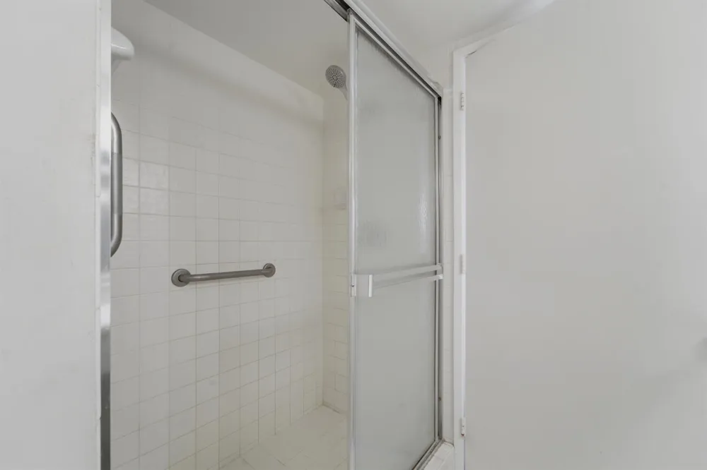 6093 POINTE REGAL CIRCLE #209 Delray Beach, FL 33484