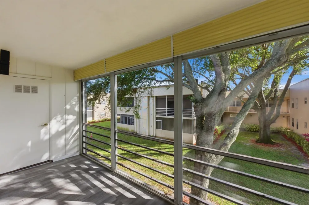 618 Normandy M Delray Beach, FL 33484