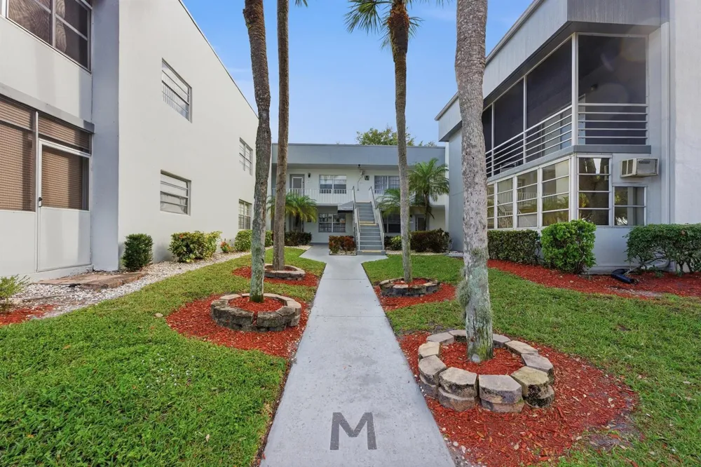 618 Normandy M Delray Beach, FL 33484