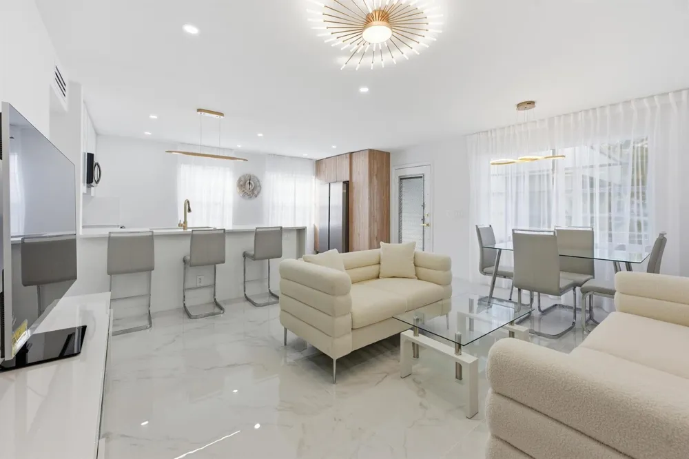 618 Normandy M Delray Beach, FL 33484