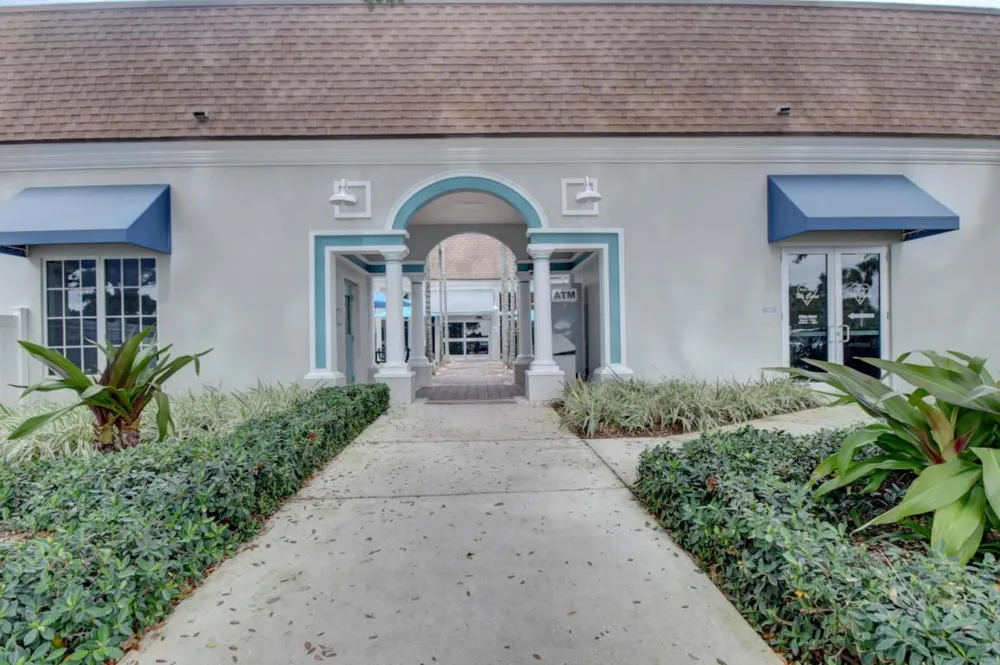 618 Normandy M Delray Beach, FL 33484