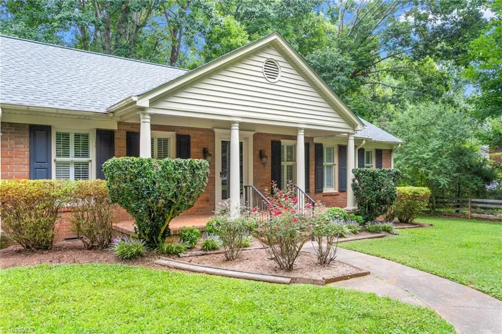 4014 Forest Oaks Lane Mebane, NC 27302