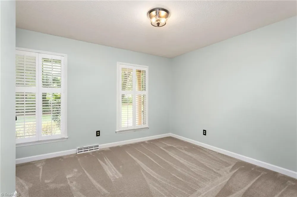 4014 Forest Oaks Lane Mebane, NC 27302