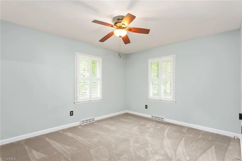 4014 Forest Oaks Lane Mebane, NC 27302