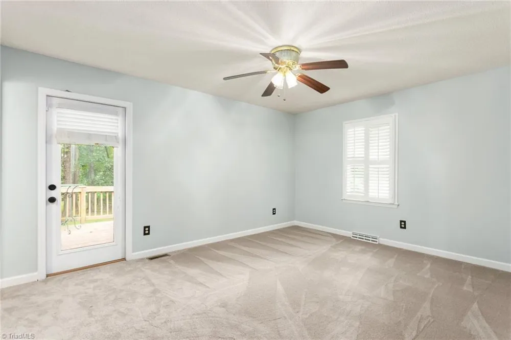 4014 Forest Oaks Lane Mebane, NC 27302