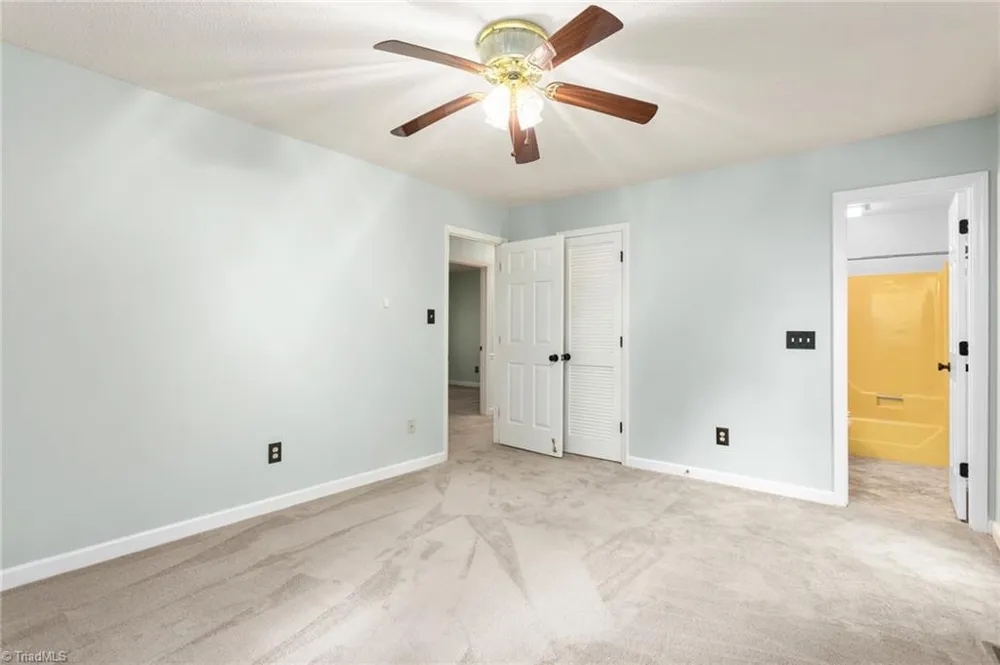 4014 Forest Oaks Lane Mebane, NC 27302