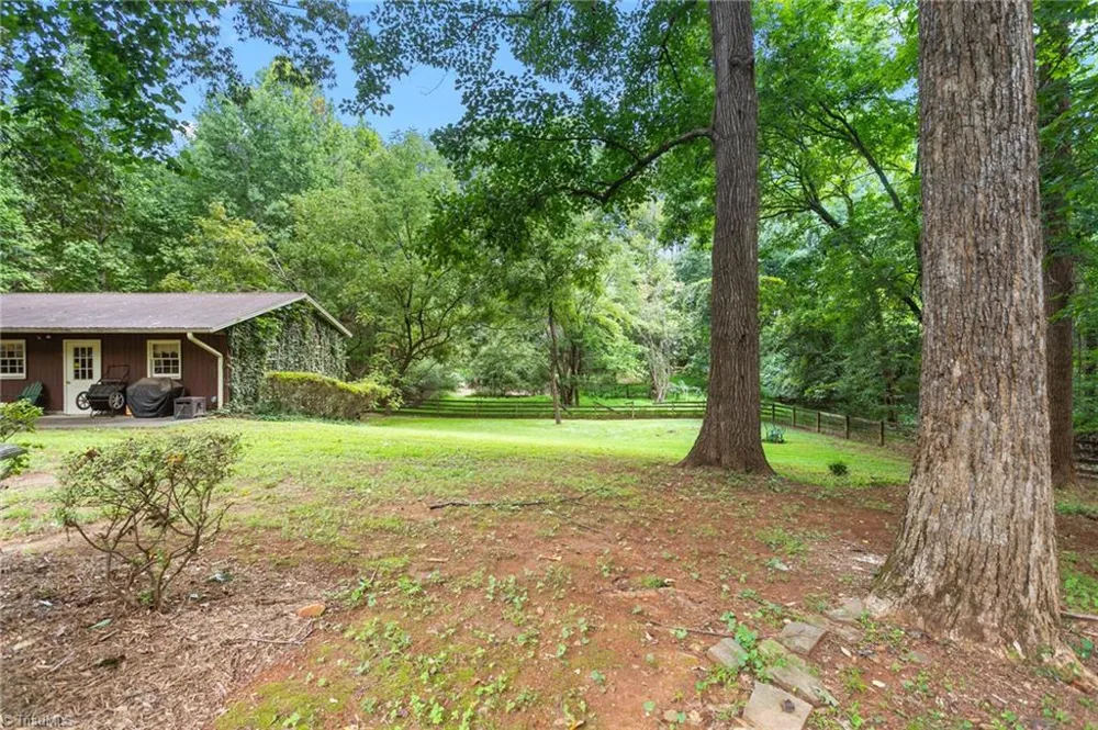 4014 Forest Oaks Lane Mebane, NC 27302