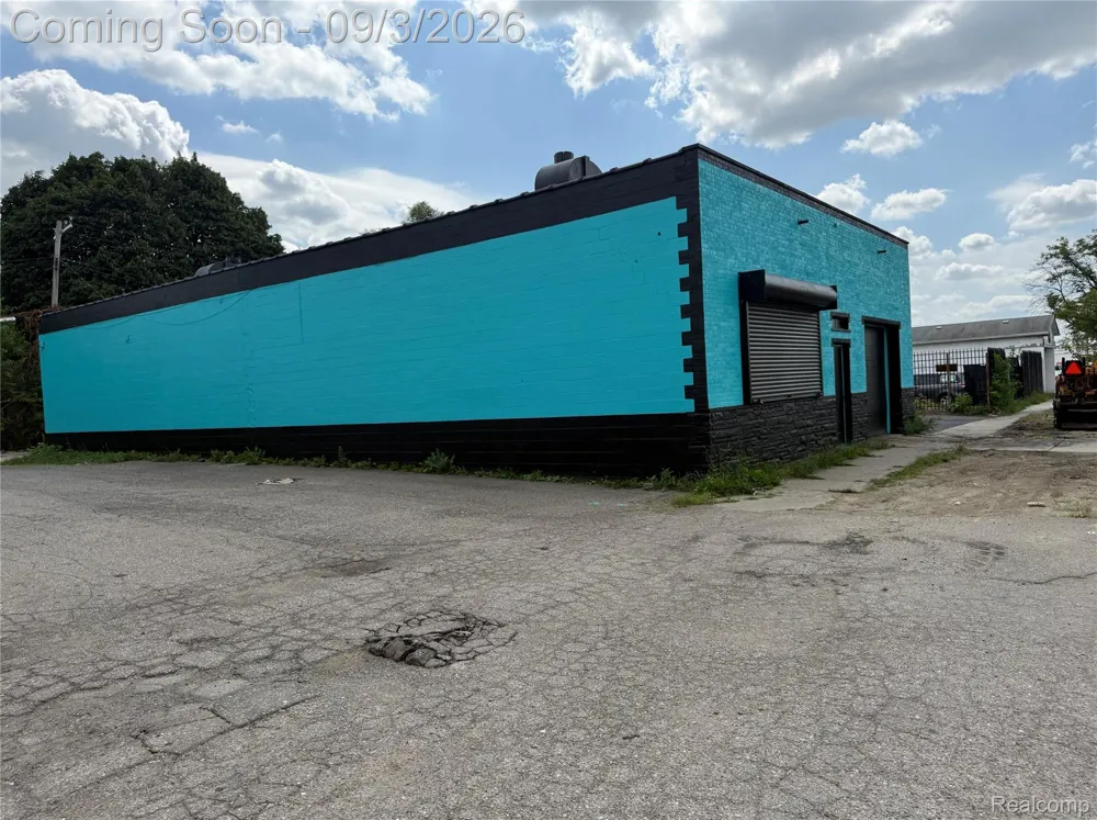 11392 Greenfield Road Detroit City, MI 48227