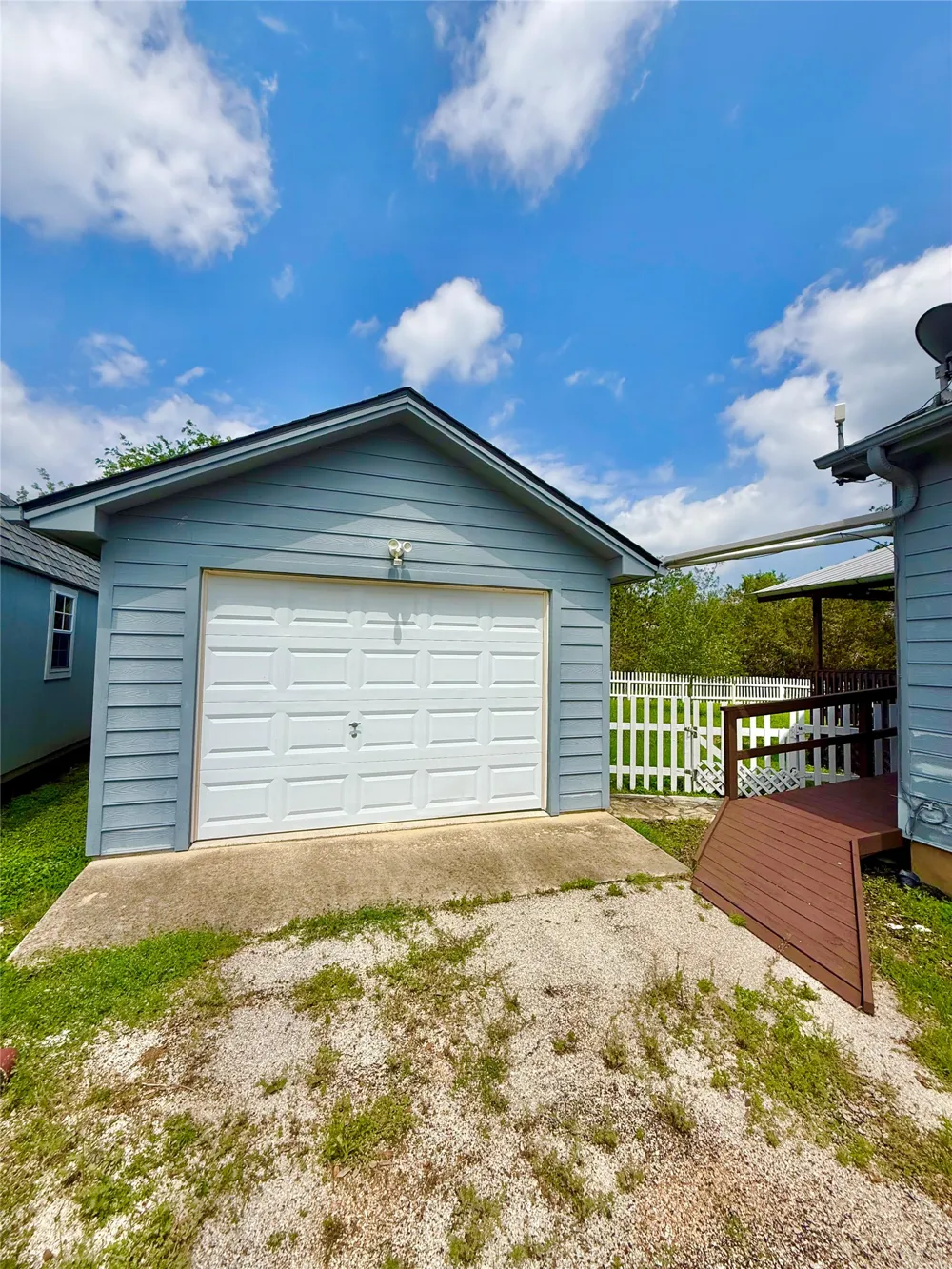 289 Heatherwood Drive Driftwood, TX 78619
