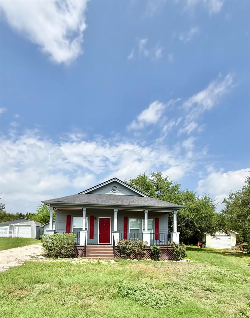 289 Heatherwood Drive Driftwood, TX 78619