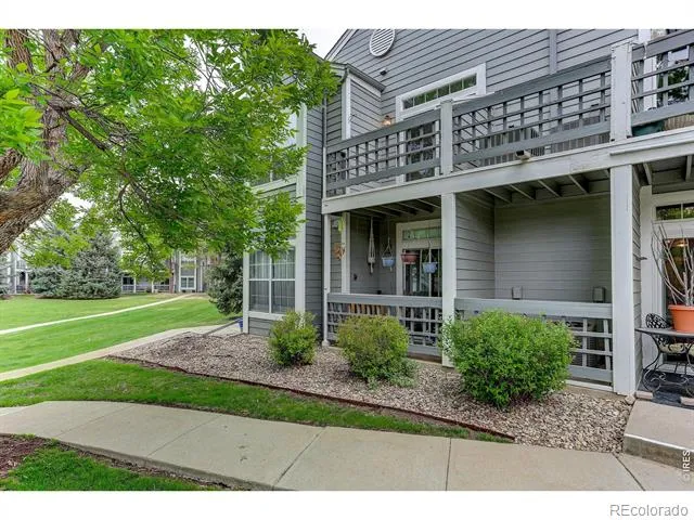 7492 Singing Hills Drive Boulder, CO 80301